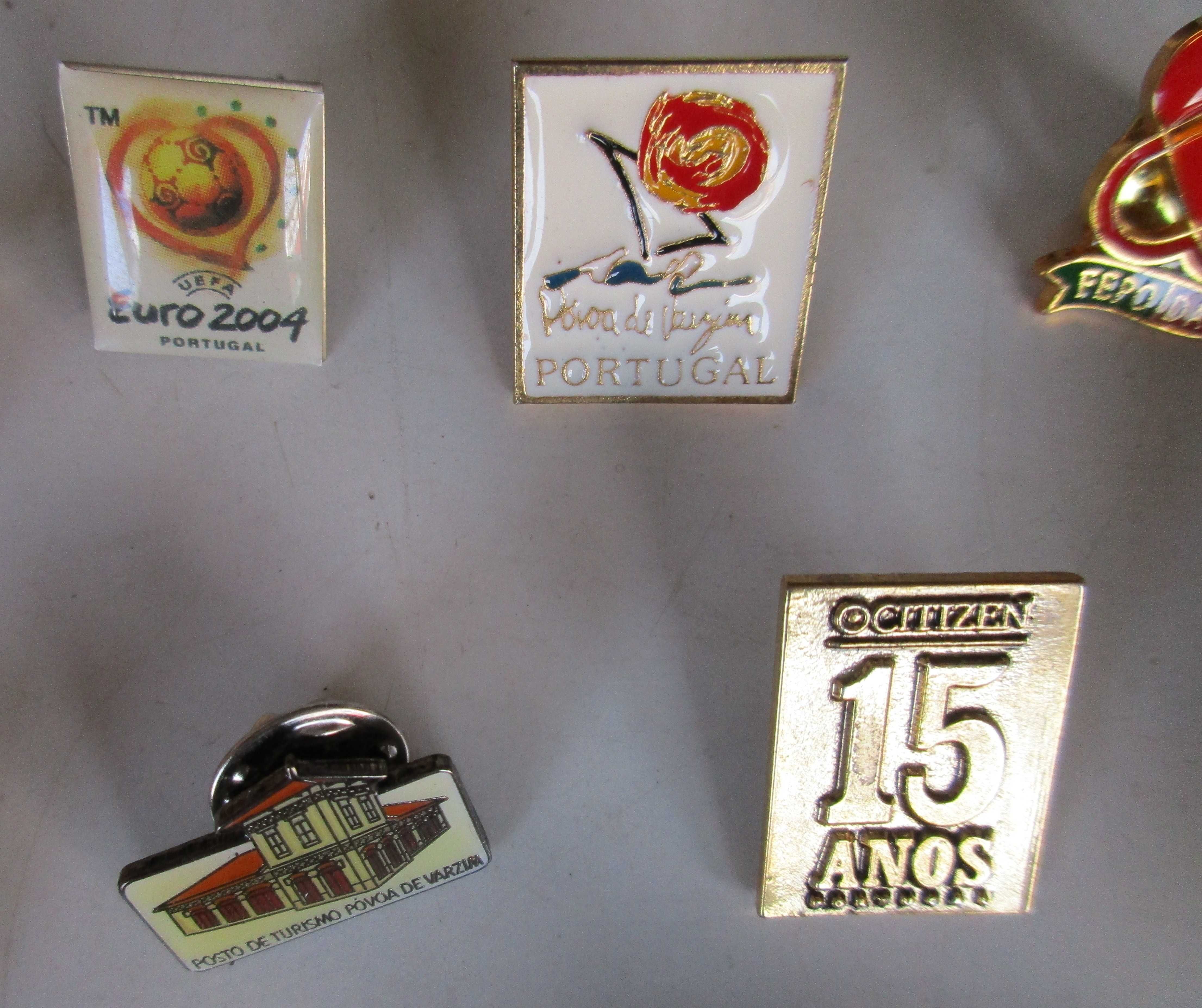 Pins - - - - - Publicitários