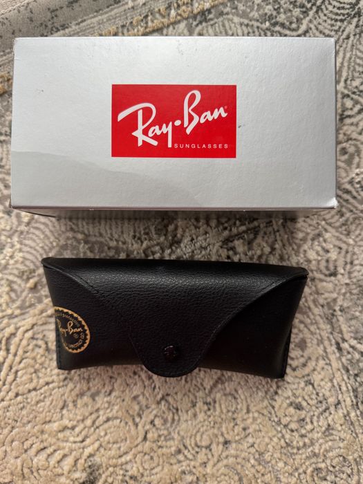 Оригінальний футляр для окулярів ray ban