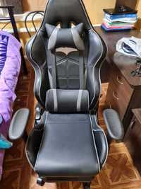 Кресло геймерское с подставкой для ног BARSKY BATMAN BLACK SD-27 б/у