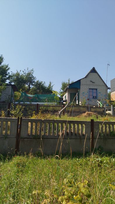 Продам      дачу