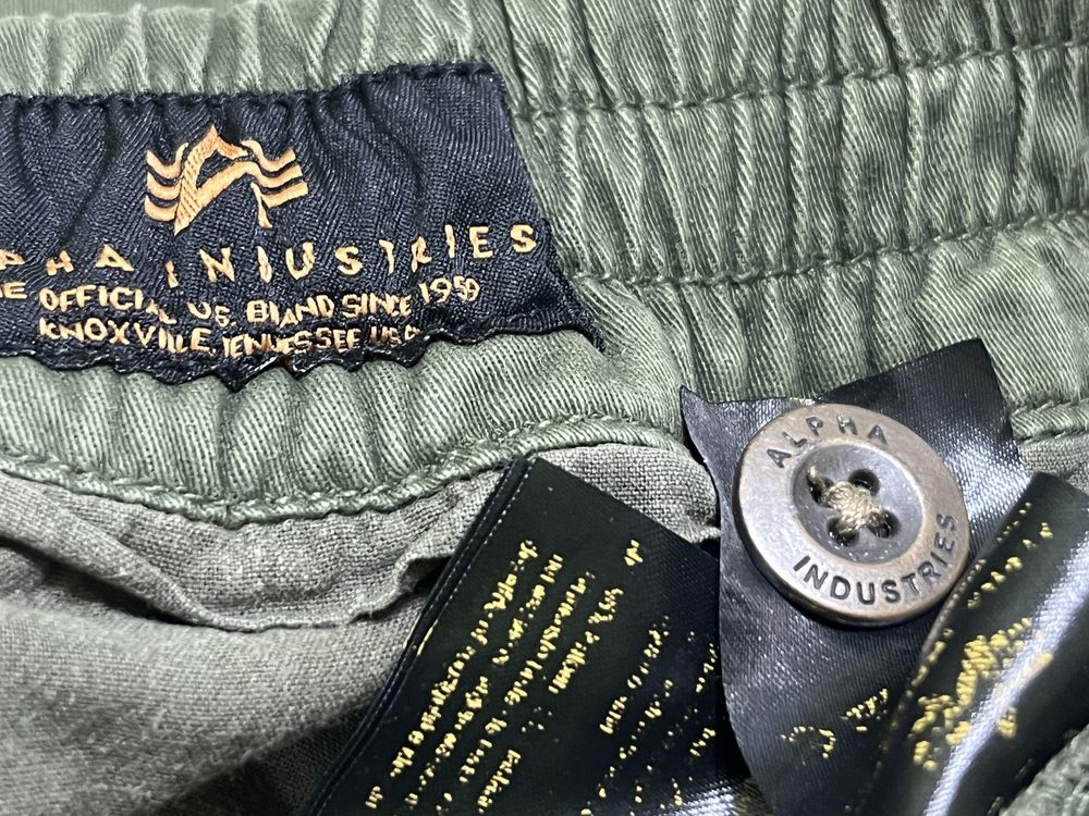 Штани карго для чоловіків від Alpha Industries, розмір M/L