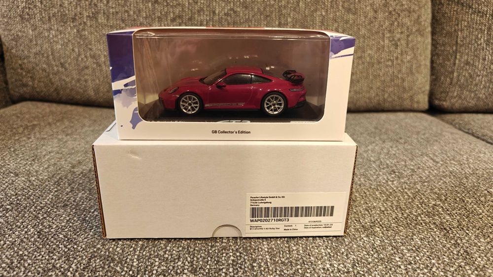 Spark 1:43 Porsche 911 GT3 GB Collectors Edition Ruby Star limit 992
