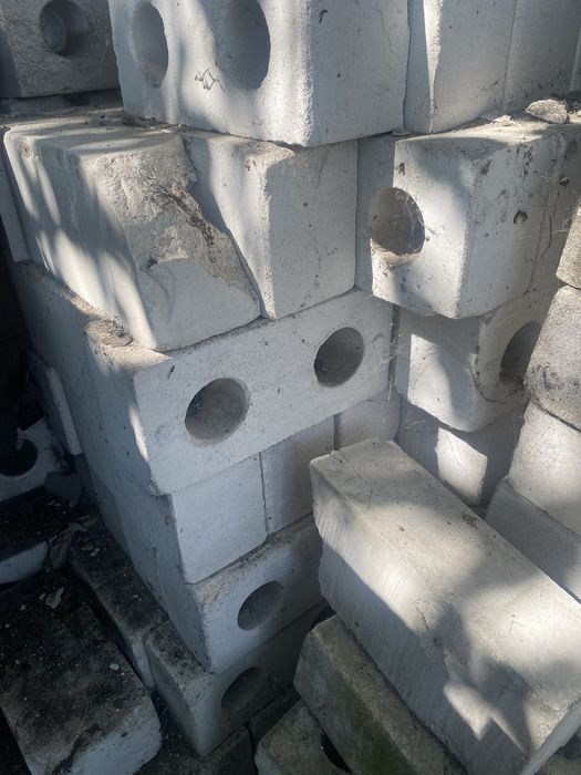 Продам силікатну цеглу