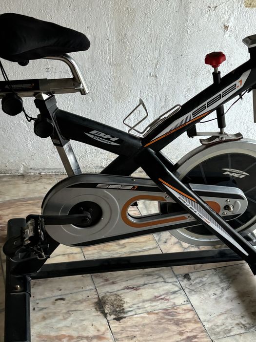 Bicicleta eltica pouco uso