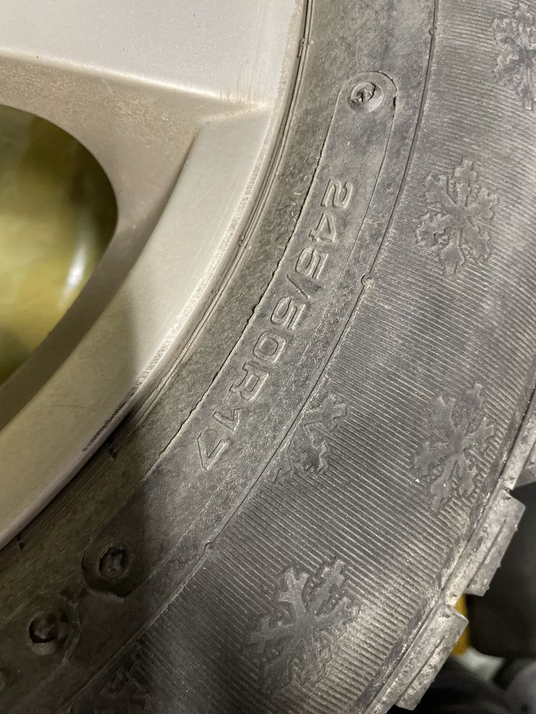 Opony zimowe 245/50 r17
