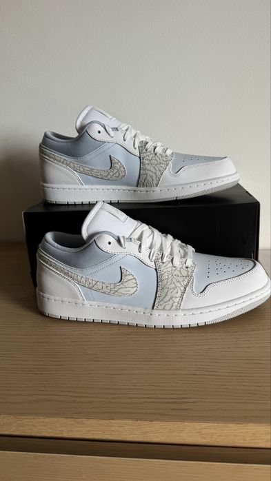 Air Jordan 1 Low SE “Blue Tint / Sail / White / Grey Fog” | rozmiar 46