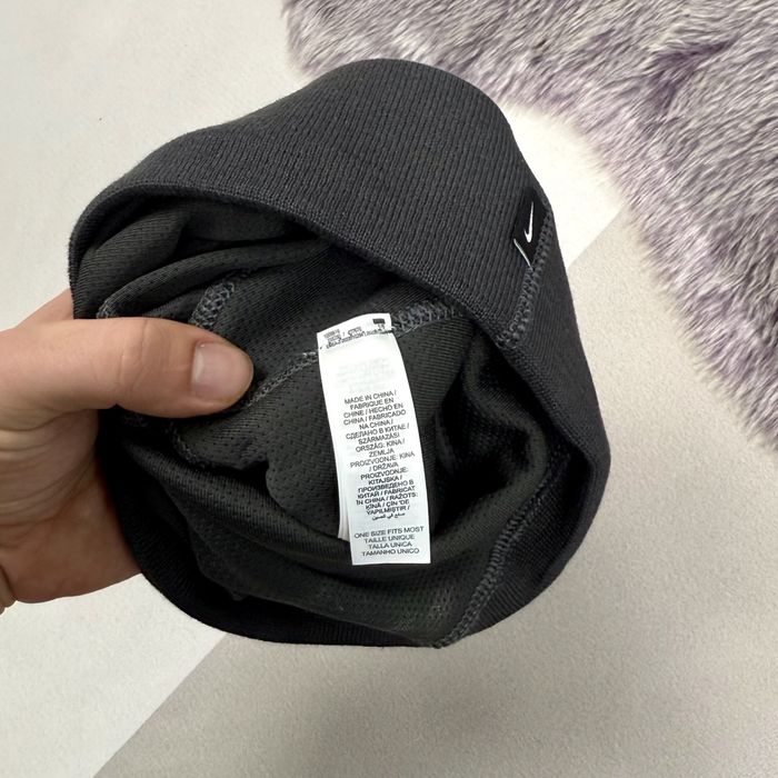 Нова шапка Nike Beanie Стандарт розмір 00141