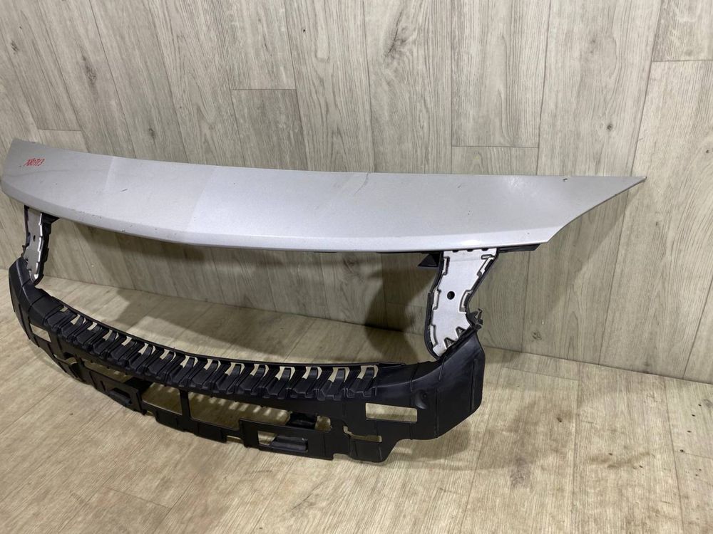 Кронштейн Бампер передний Гриль Opel Astra K (2015-2019г.) 13448088