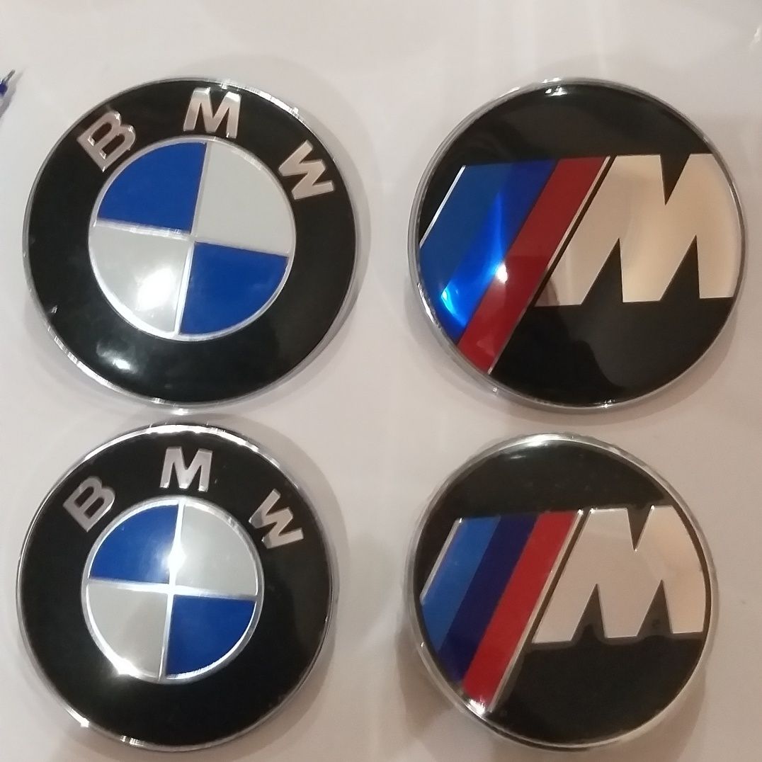 Емблема значок на капот BMW