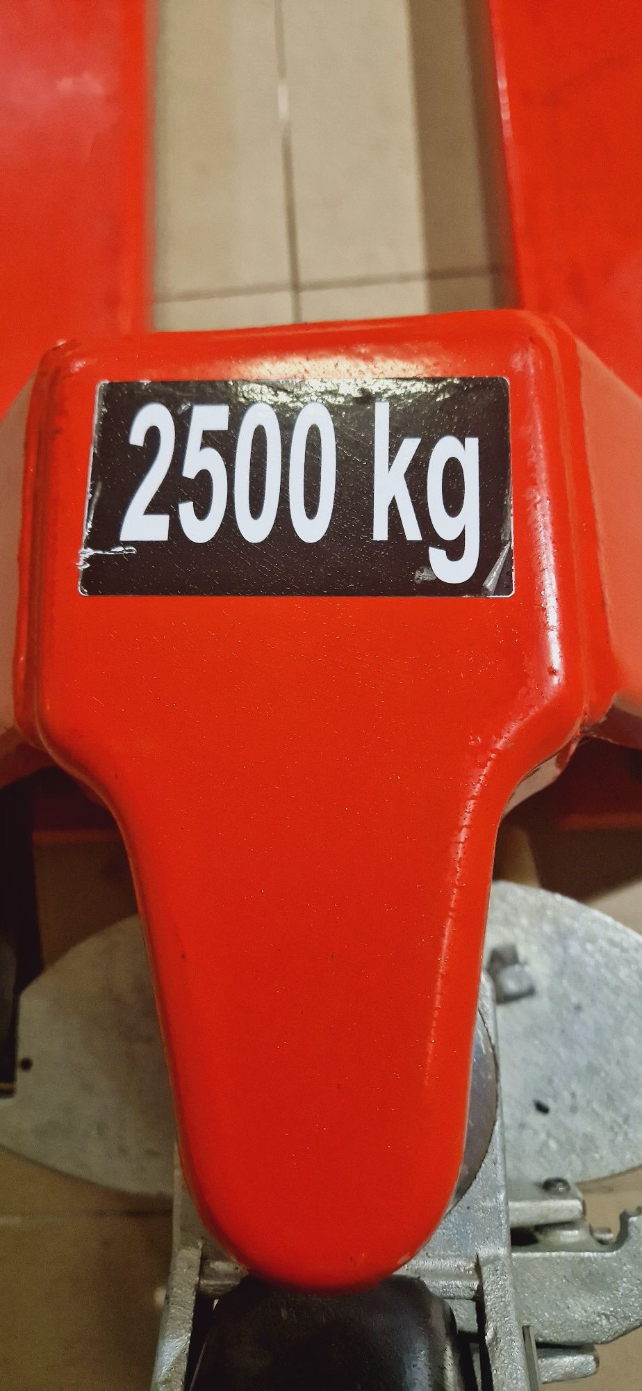 Paleciak wózek 2500 kg