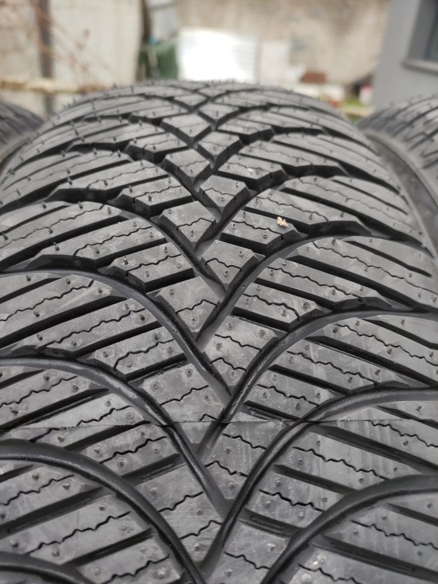 185/60R15 Goodride cztery nowe opony całoroczne