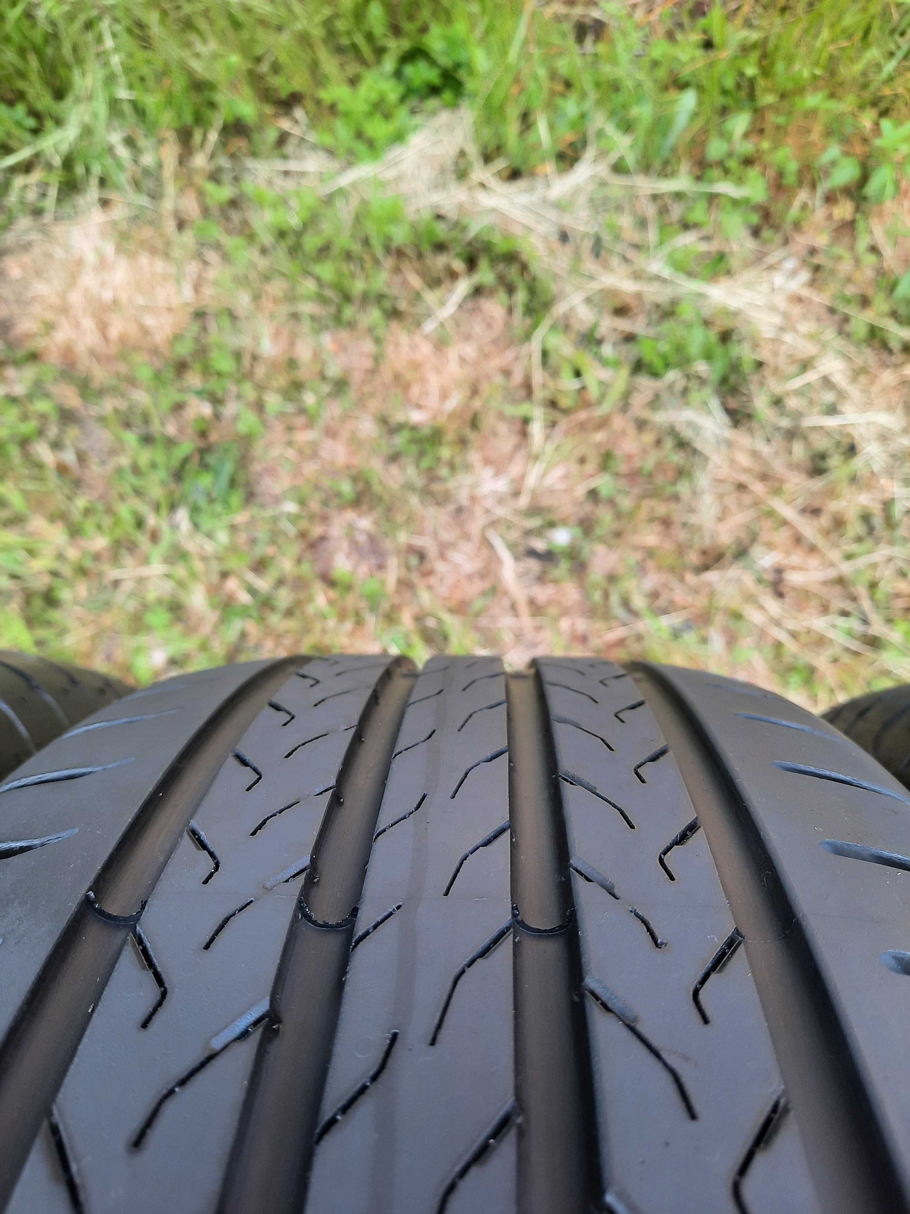 Opony letnie klasy premium CONTINENTAL 215/55/18 NOWE DEMO 2025 r.