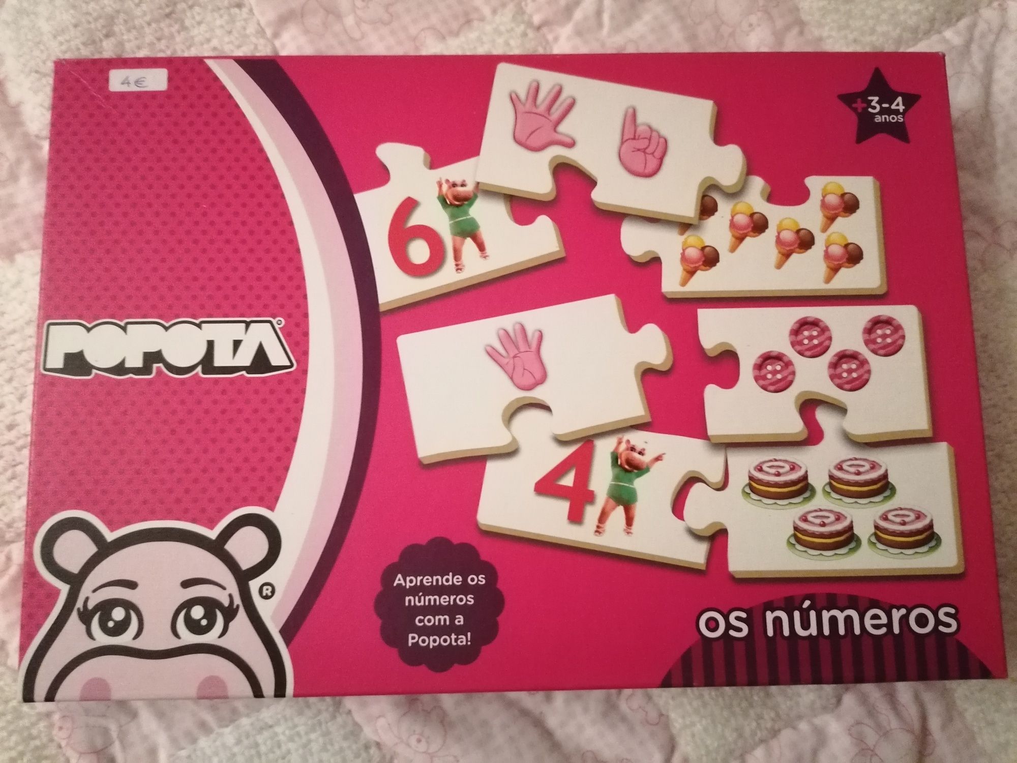 Puzzles educativos diversos letras, números e contas