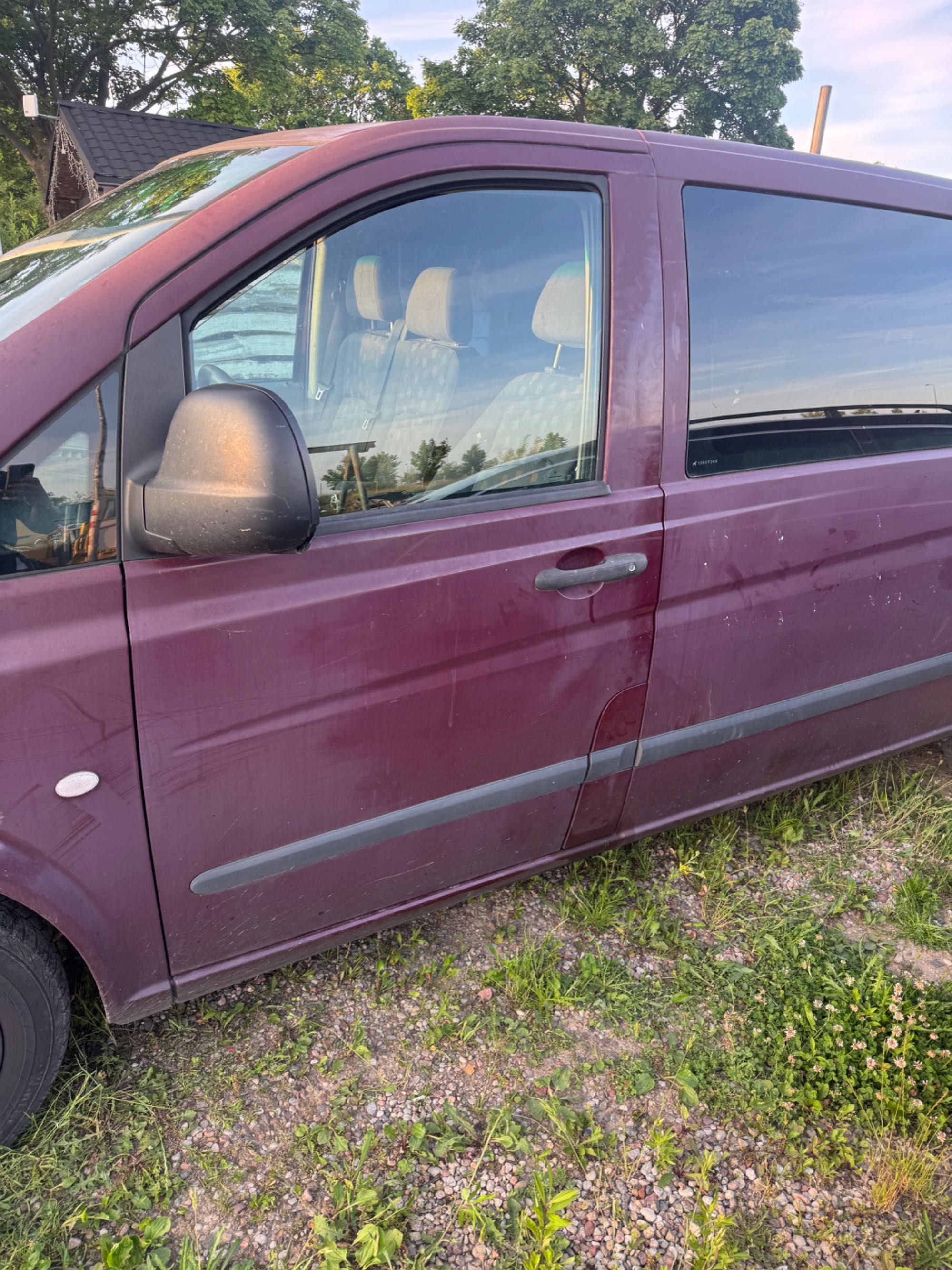 Mercedes vito 639 drzwi przód 3583