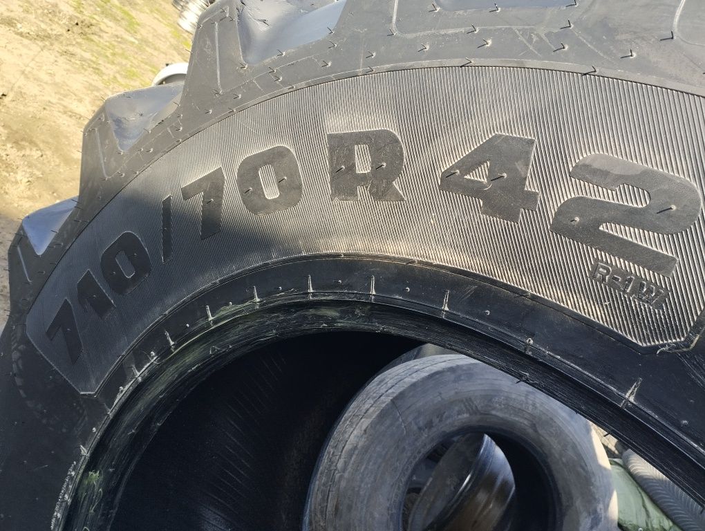 710/70r42 Ascenso xlr880 173D