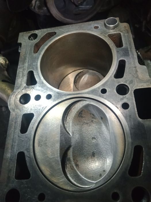 Блок в сборе 1.6-8кл на ВАЗ 21099,2113,2114,2115,2110