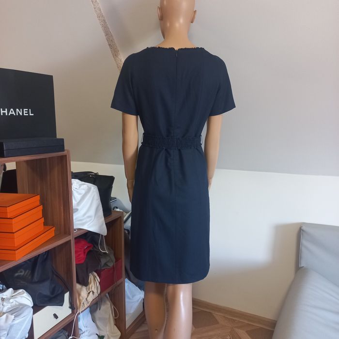 Escada! Оригінал! Шикарне шерстяне плаття/сукна з пояском