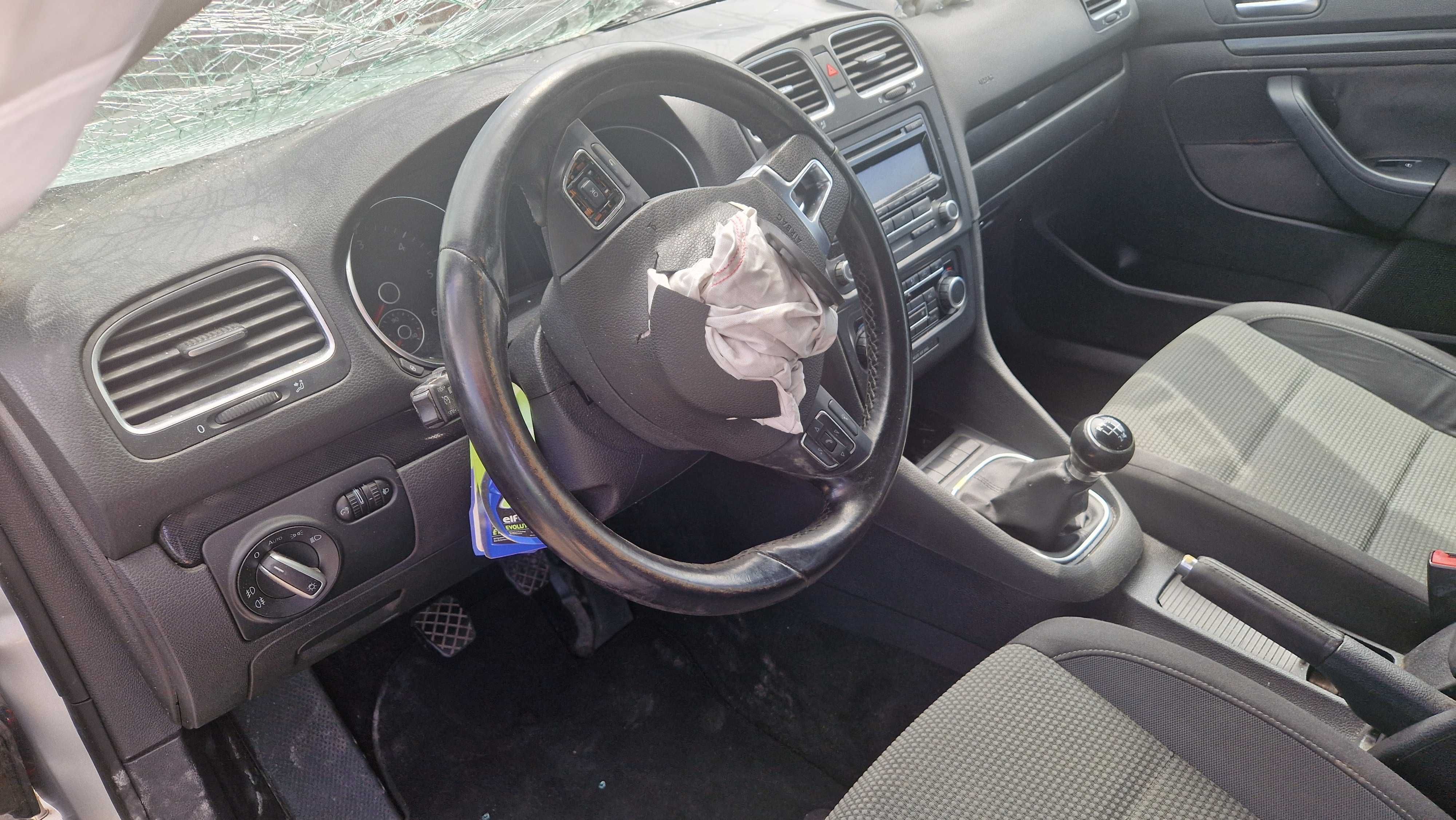 Vw Golf  Variant 1.6 tdi