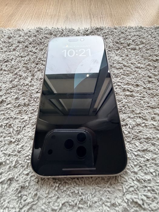 Iphone 15 Pro 128GB - Titanium Natural