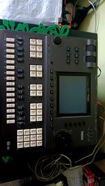 Yamaha QY700 sampler kultowy drum synth