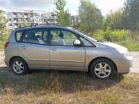 sprzedam Toyotę Corollę Verso 2003 r. Diesel 2.0