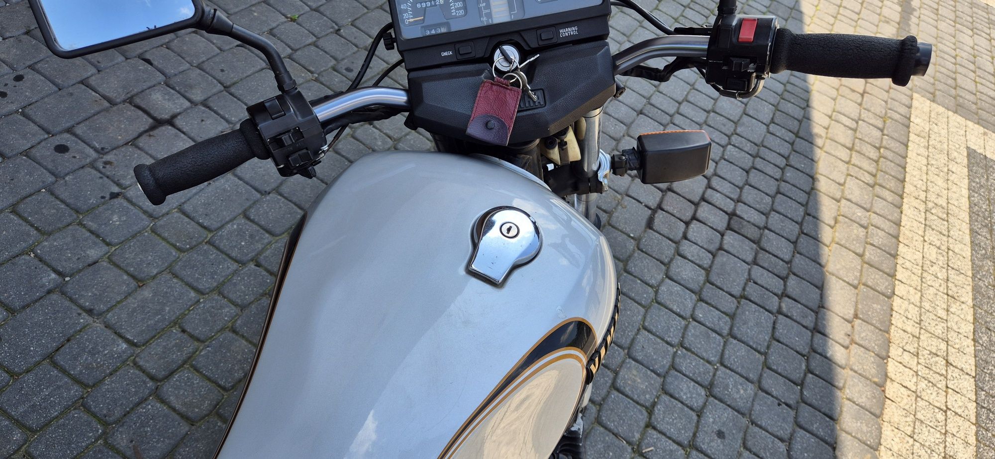 Yamaha X750 seca stan oryginał
