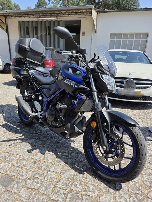 Yamaha MT03 com extras