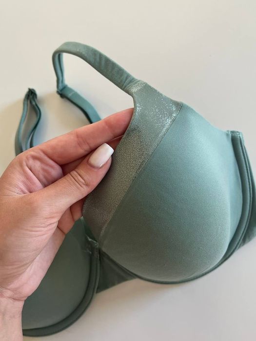 Бюстгальтер ліфчик вікторія сікрет victoria's secret 32 dd 70 dd