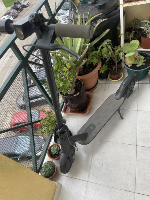 Vendo trotinete eletrica preço negociavel