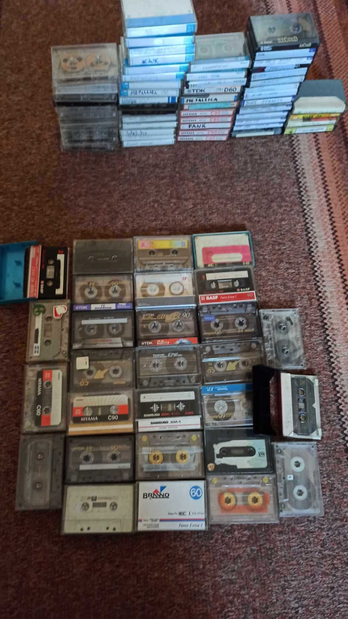Sprzedam kasety magnetofonowe 84 sztuki