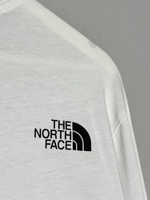 Білосніжний Лонгслів The North Face