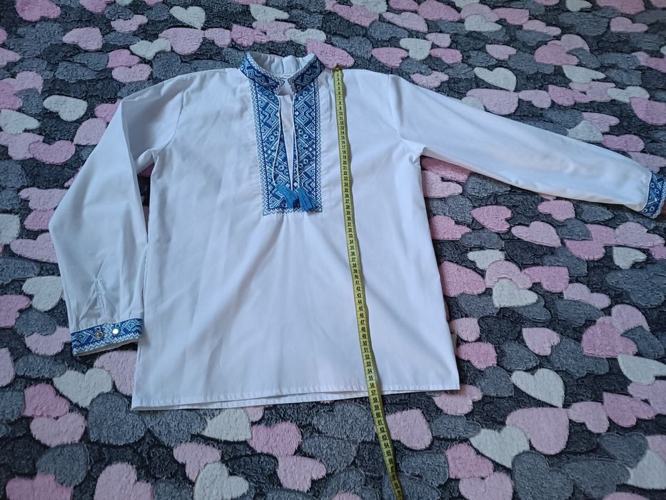 Вишиванка та біла рубашка на хлопчика 7-10 років