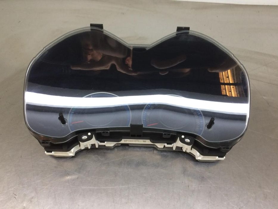 Quadrante / painel de instrumentos TOYOTA Auris Hatchback (_E15_)