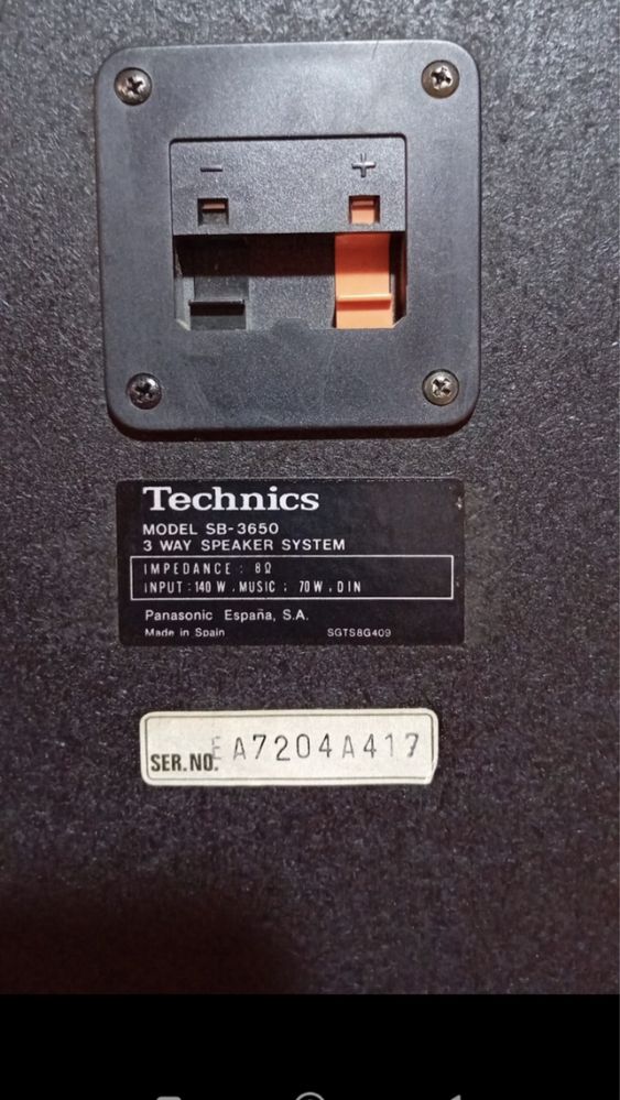 Colunas Technics SB-3650