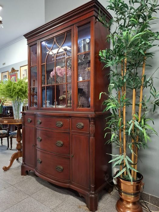 Louceiro/Livreiro Clássico.