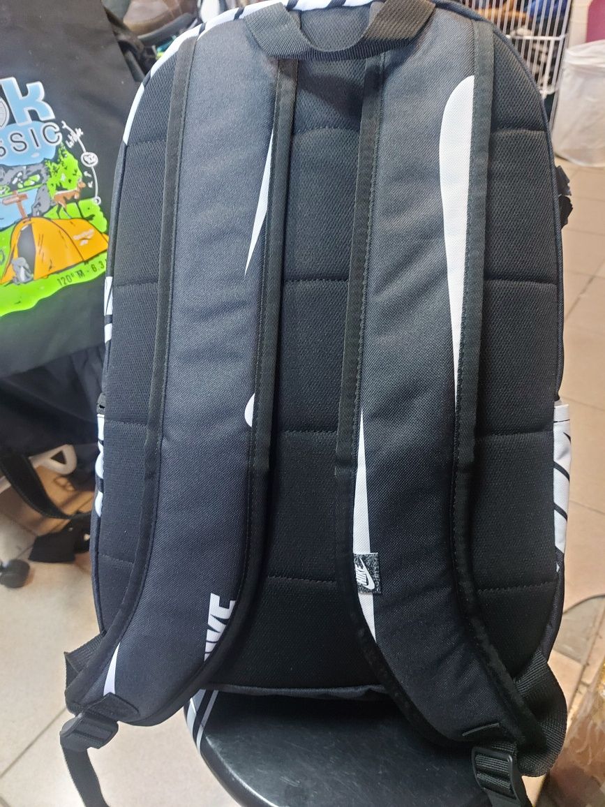 Рюкзак спортивний міський Nike Heritage Backpack 25 л (DQ5956-010)