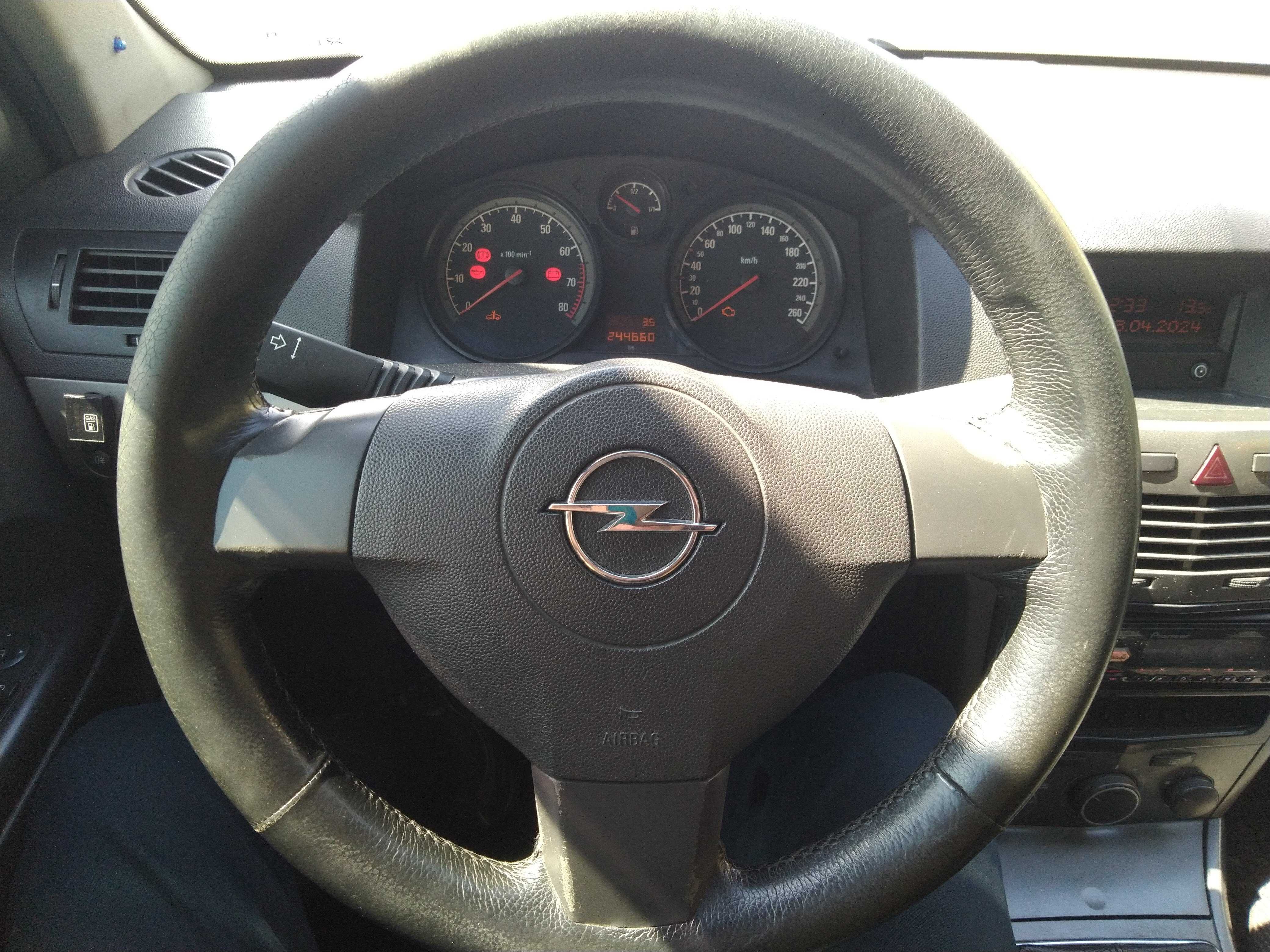 Opel Astra H 2005