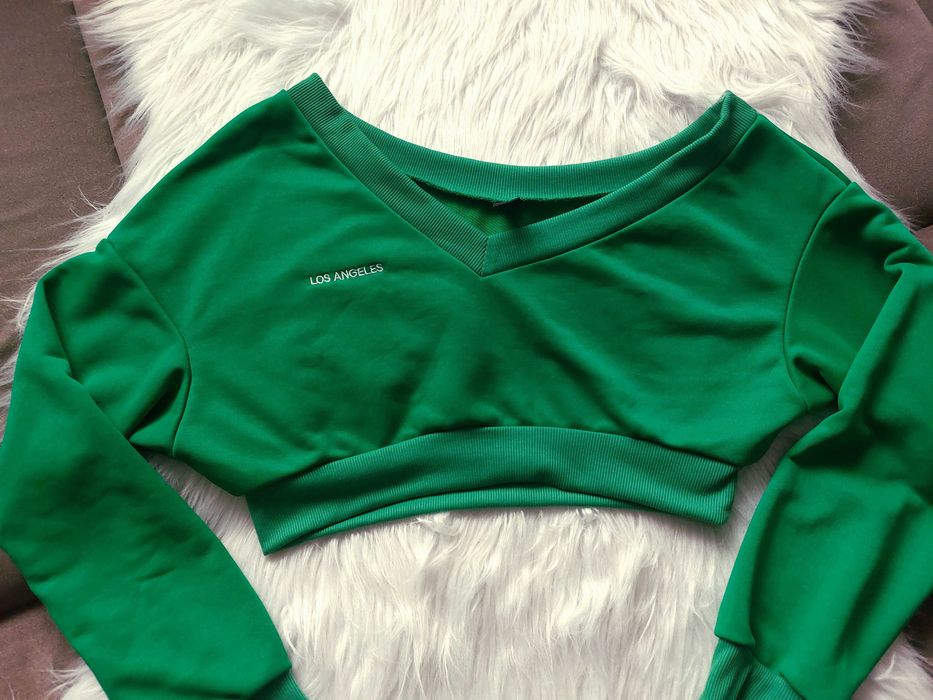 zielona bluza krótka asymetryczna na jedno ramie xs s m l oversize