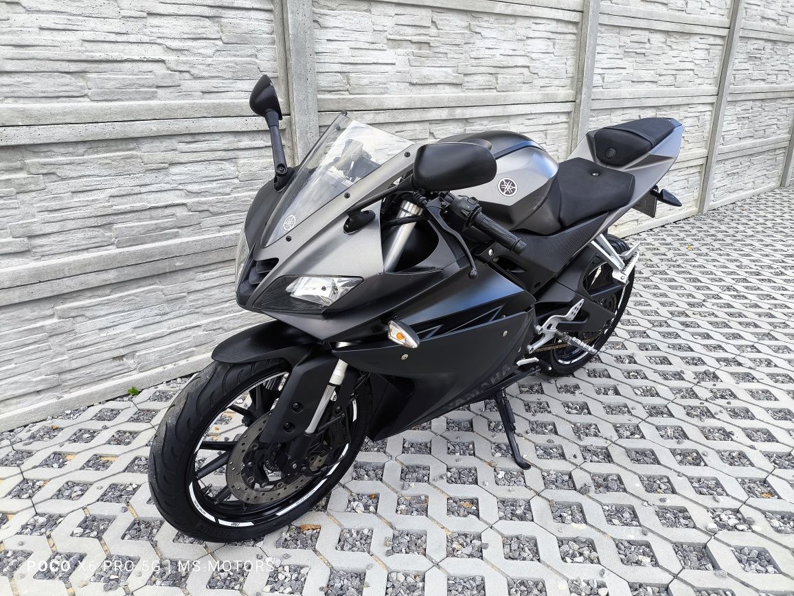 Yamaha YZF 125 R 2015 rok ABS niski przebieg zadbana