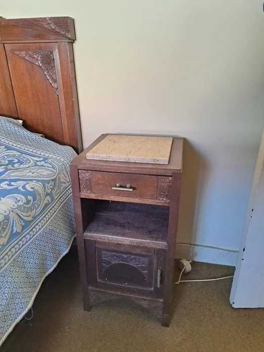 Mesa de cabeceira vintage