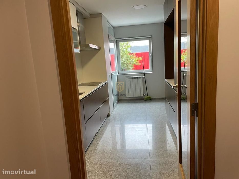 Apartamento T3 Arrendamento em Paranhos,Porto