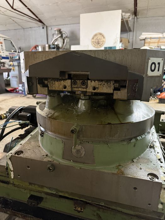 Stół Obrotowy CNC z osią przesuwu – kompletna jednostka