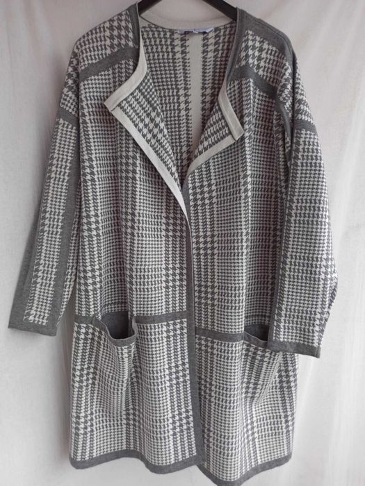 NOOOWY UNIKAT płaszczyk  włoski krata   rozm.44/46 damski