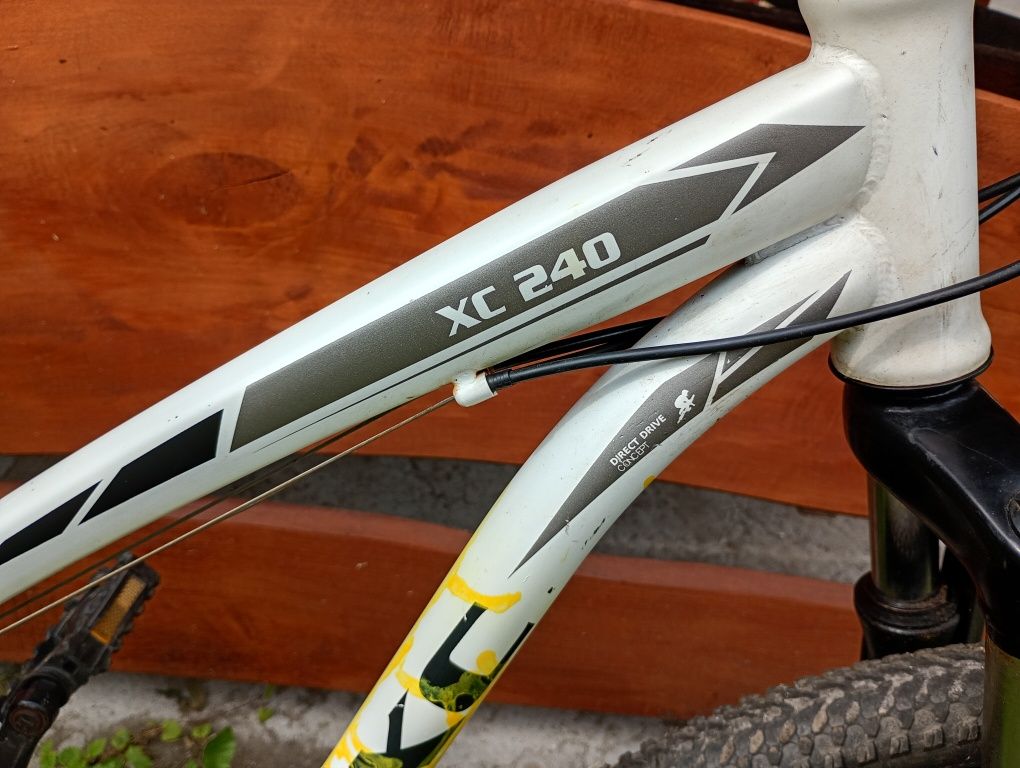 Rower 24 cale biały