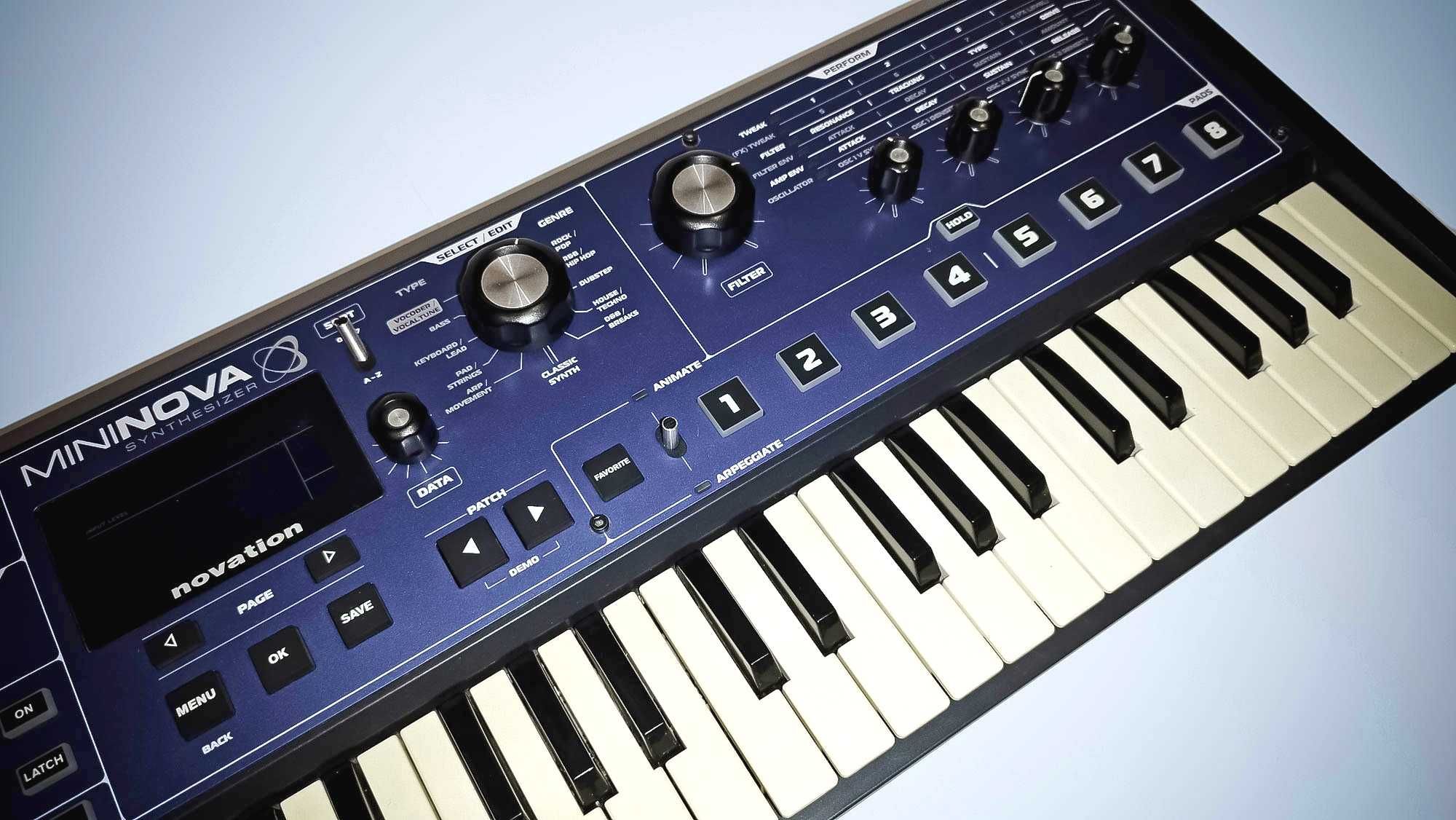 Novation Mininova - Синт, цифро-аналоговий, вокодер, процесор ефектів
