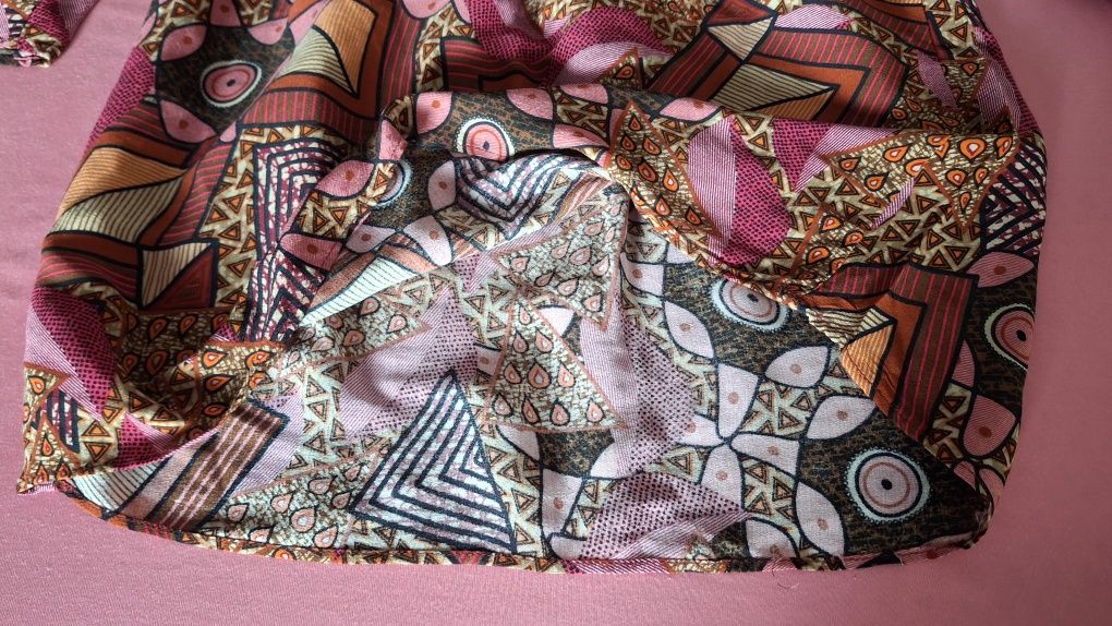 Desigual bluzka piekne kolory, odkryte ramiona, R:L