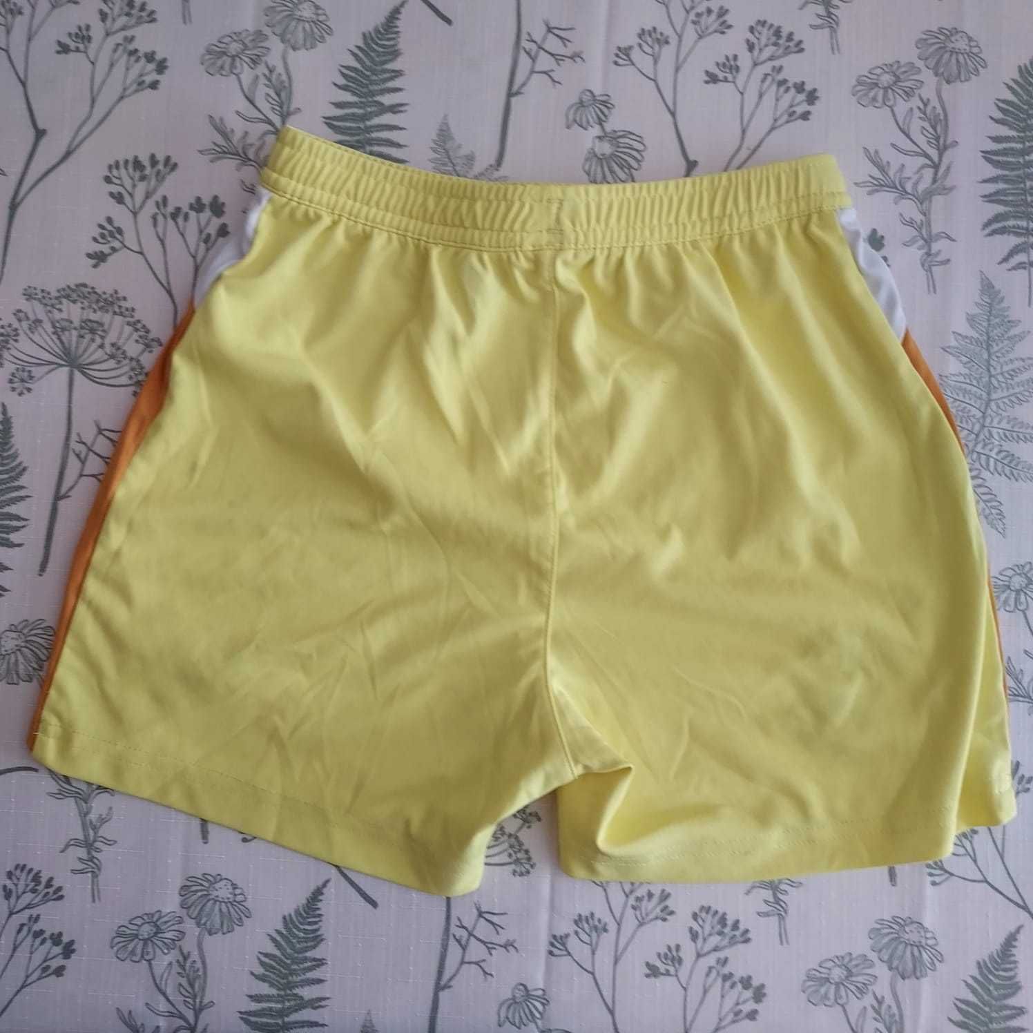 Spodenki Piłkarskie Castore Żółte Rozmiar JS
