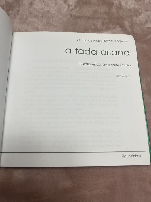 Livro “a fada oriana”