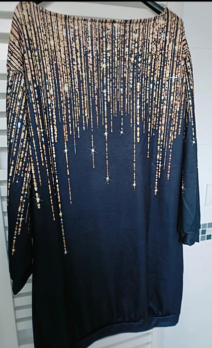 Sukienka. 2 xl. Duża.