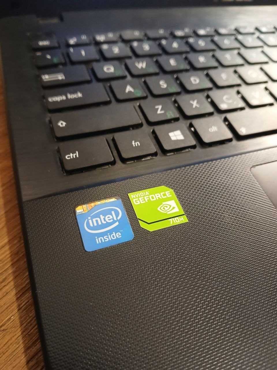 ASUS R513C Nvidia gt720m 12гб озу